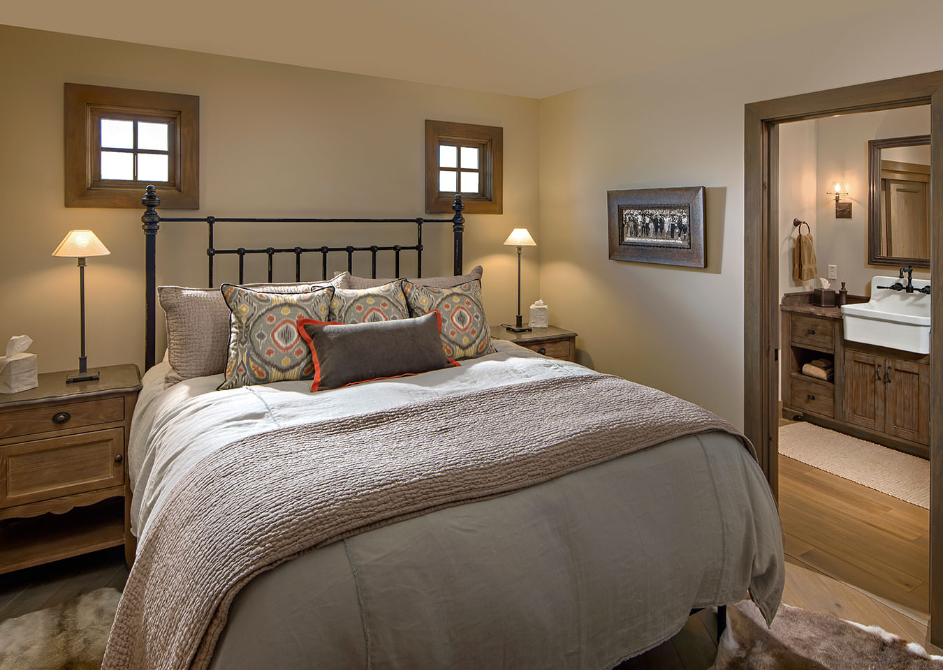 Desert Mountain Urban Lodge