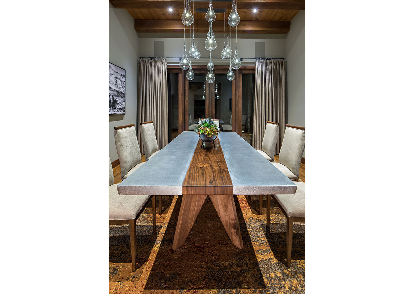 Desert Mountain Urban Lodge